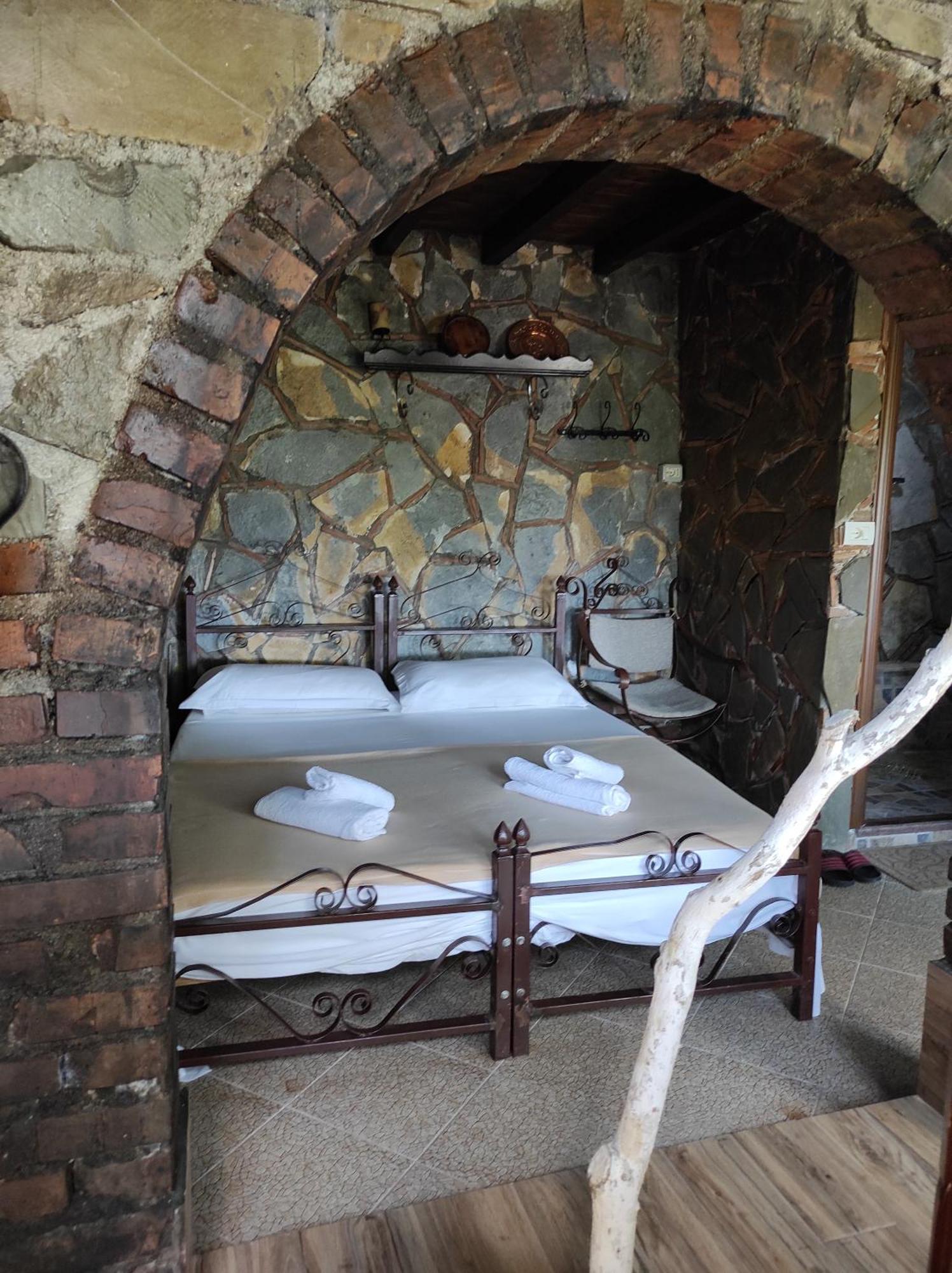 Hotel Nasho Vruho Berat Pokoj fotografie